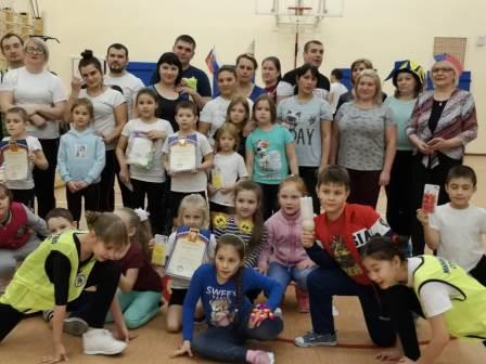Конкурс «Мама, папа, я – спортивная семья».